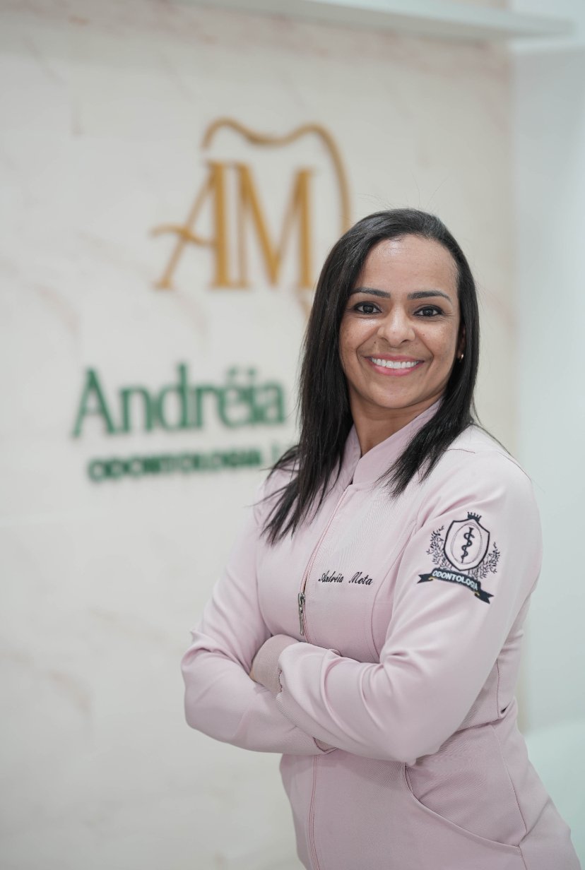 Dra. Andréia Mota